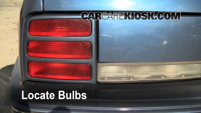 1996 Oldsmobile Cutlass Ciera 3.1L V6 Sedan Lights